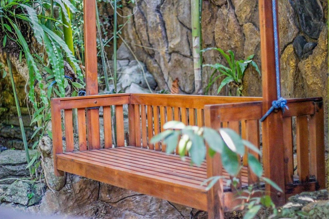 The Galuh Pekutatan Hotell Pulukan Exteriör bild
